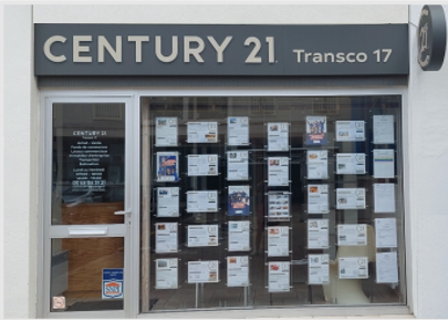 l'équipe de l'agence Transco 17